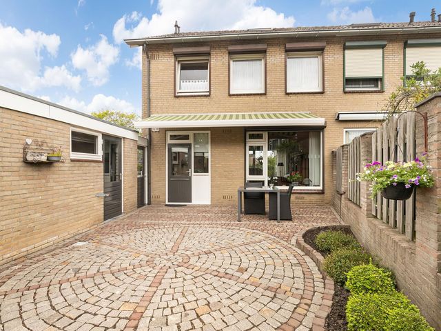 Kamervoort 3c, Angeren