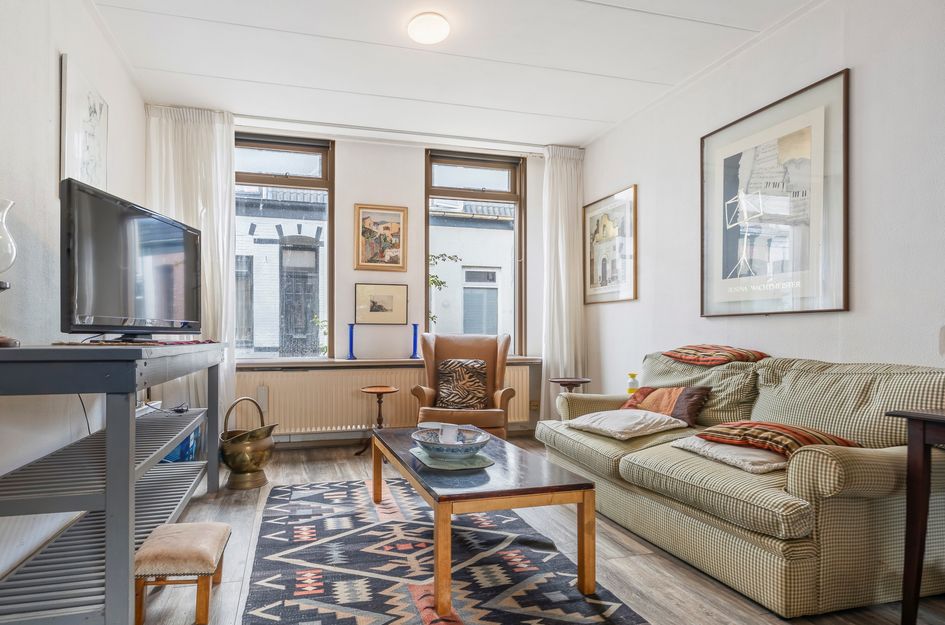 Emmastraat 19