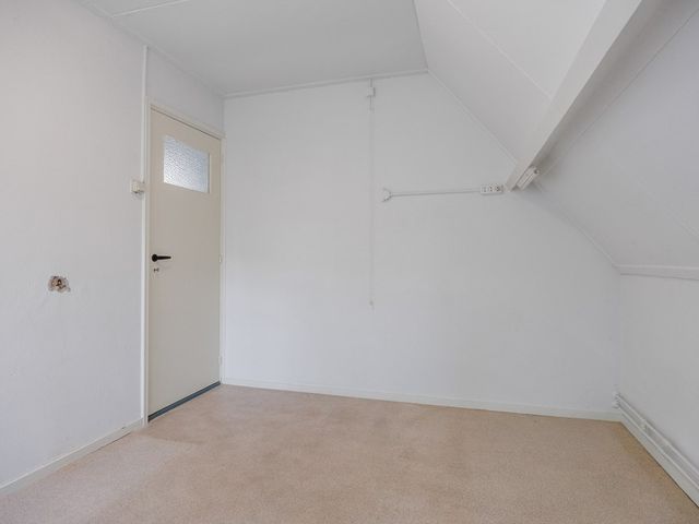 Valgeweg 18, Feerwerd