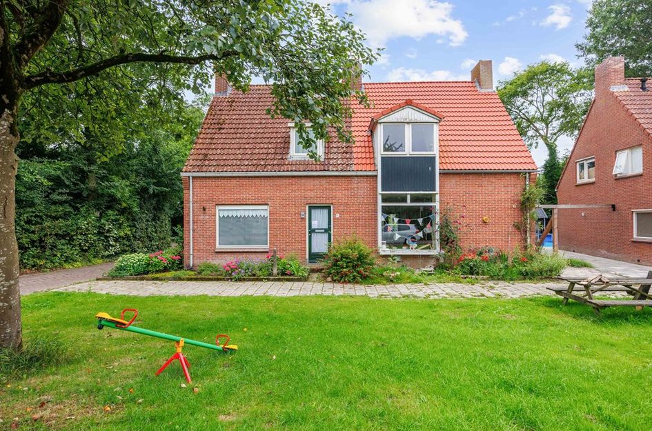 Valgeweg 18