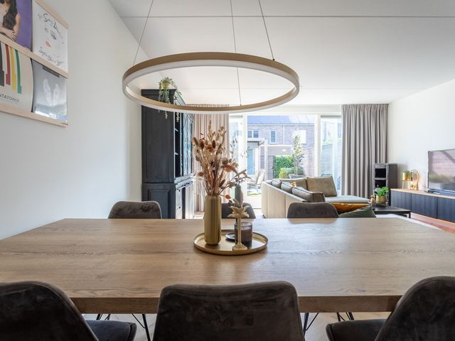 Aardbei 6, Vlijmen