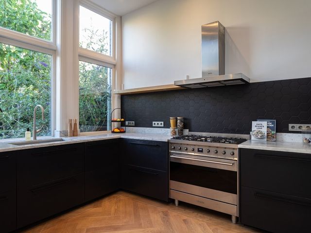 Nicolaïstraat 1, Den Haag