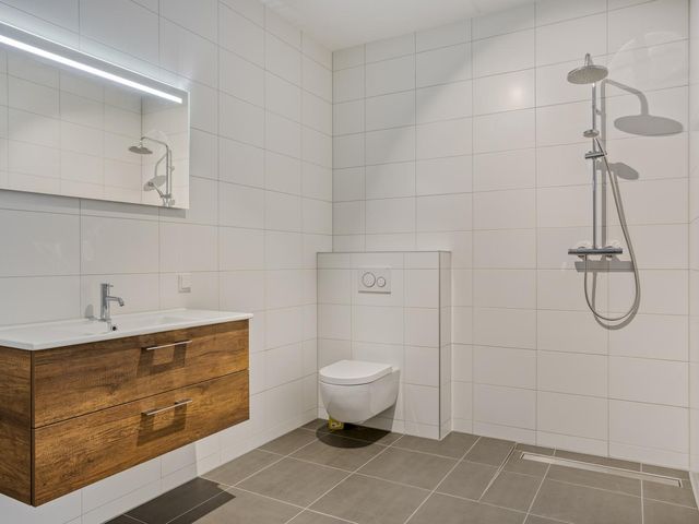 Schuttershof 10 01, Goes