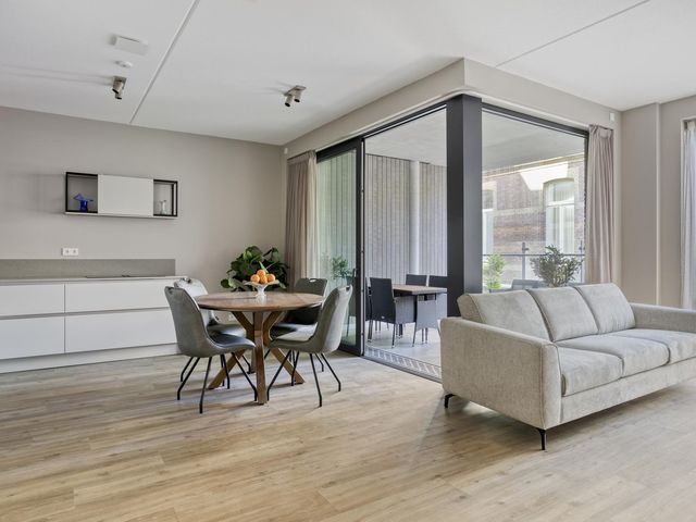 Schuttershof 10 01, Goes