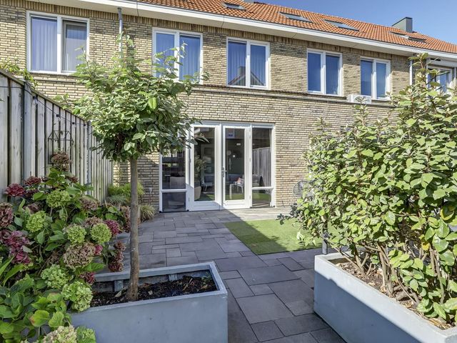 Duitslandlaan 31, De Lier