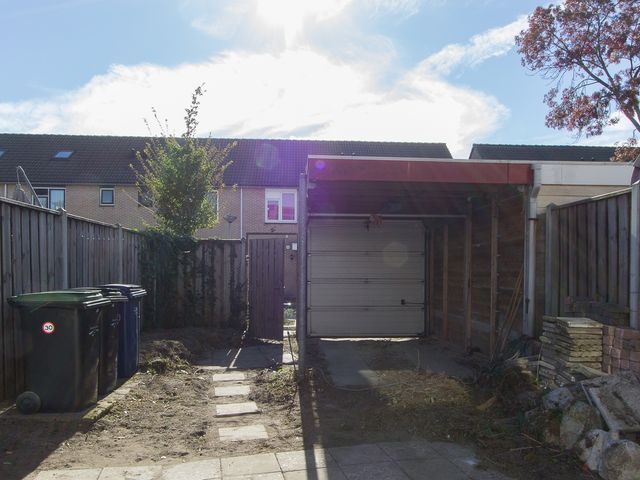 Chopinpad 30, Almere