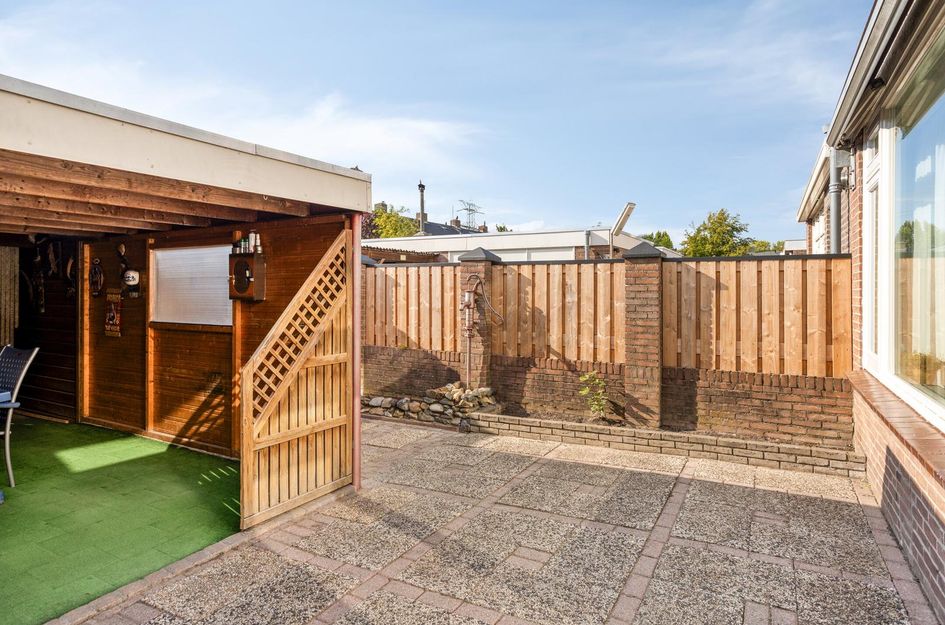 Karel de Stoutestraat 30