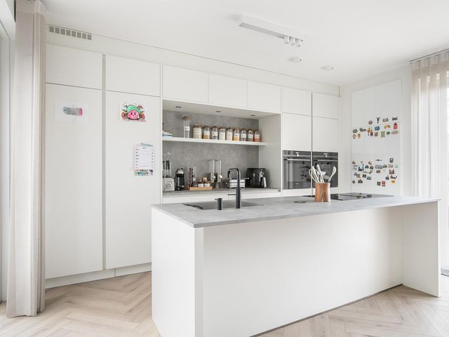 Sablikapad 8, Rotterdam