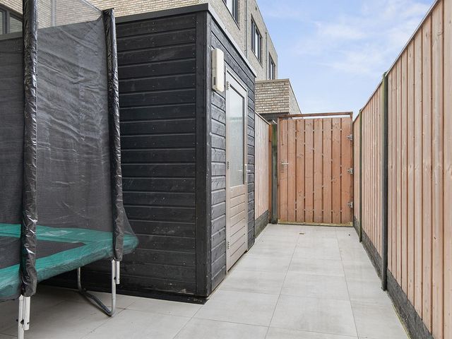 Sablikapad 8, Rotterdam