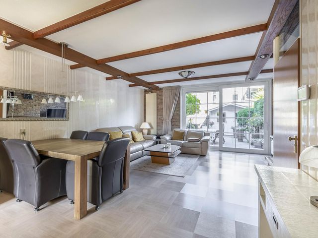 Heepvoorde 10, Spijkenisse