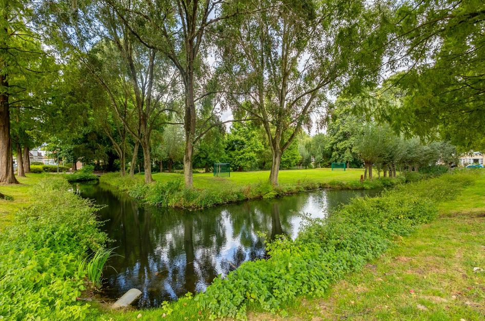 Veerstoep 18