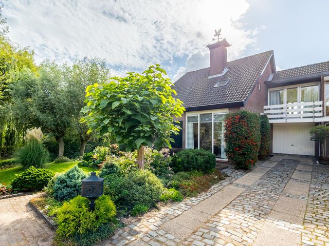 Oosteinde 48, Wijngaarden