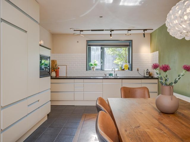 Ter Lips 84, Voorschoten