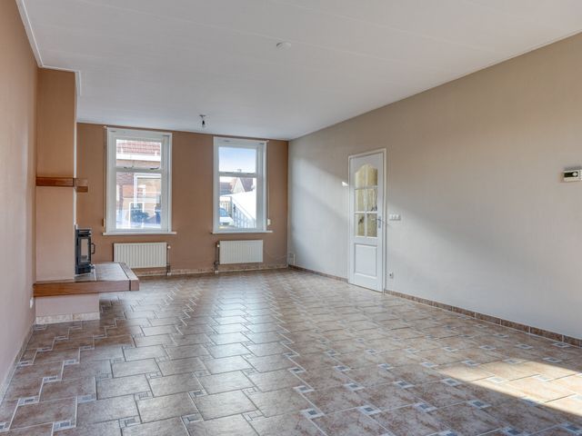 Emmastraat 59, Oude-Tonge