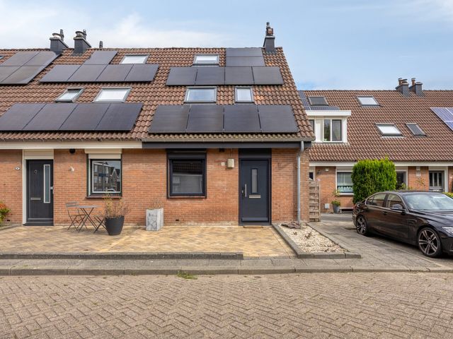 Lijster 19, Sommelsdijk