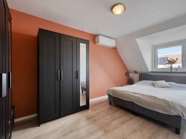 Lijster 19, Sommelsdijk