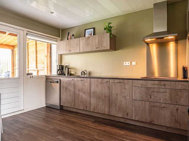 Lekstraat 48, Emmeloord