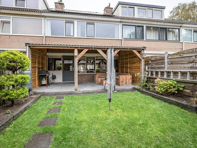 Lekstraat 48, Emmeloord