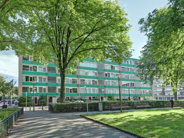 Castricumplein 23, Den Haag