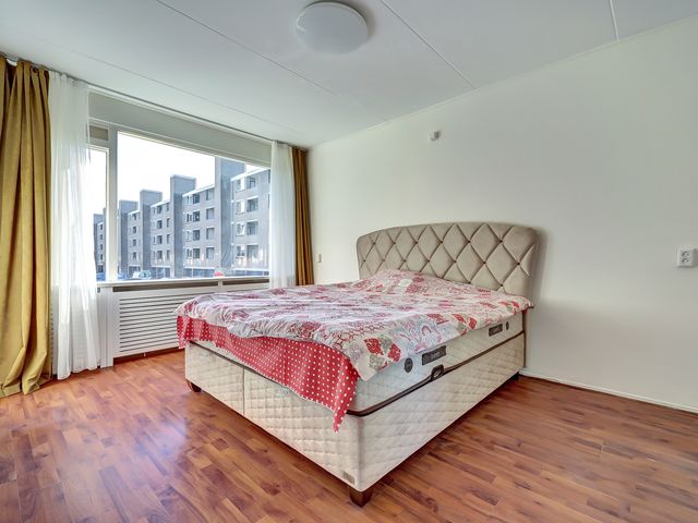Castricumplein 23, Den Haag