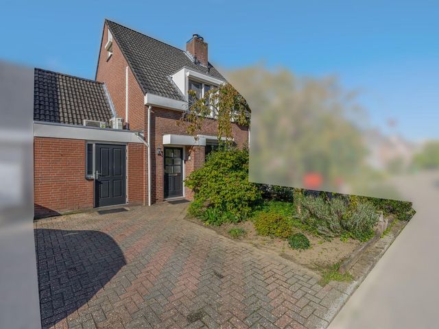 Lingsweg 23, Tegelen