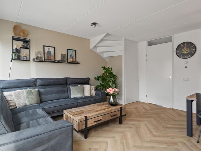 Koningin Máximalaan 18, Julianadorp