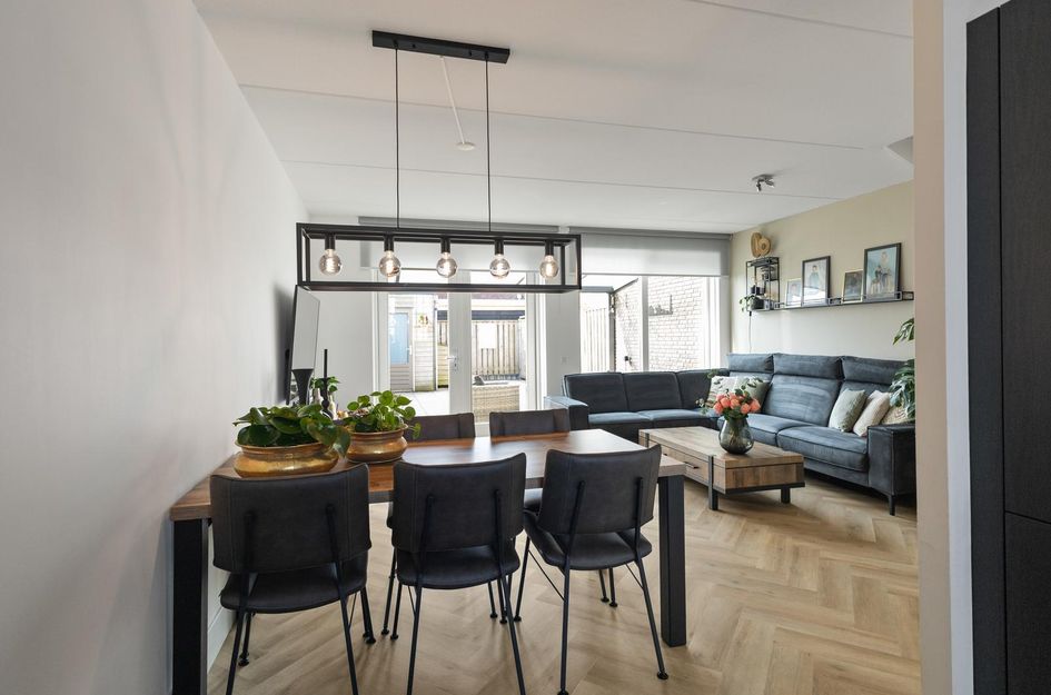 Koningin Máximalaan 18