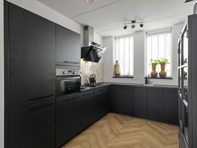 Koningin Máximalaan 18, Julianadorp