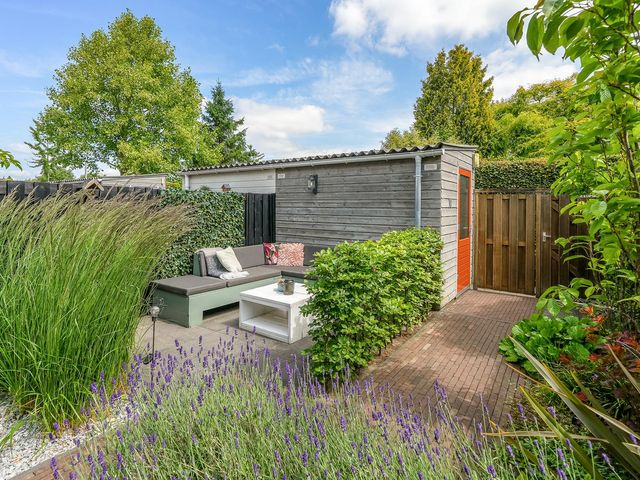 Zalm 7, Hendrik-Ido-Ambacht