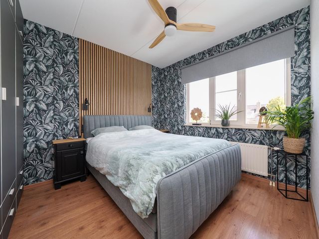 Zalm 7, Hendrik-Ido-Ambacht