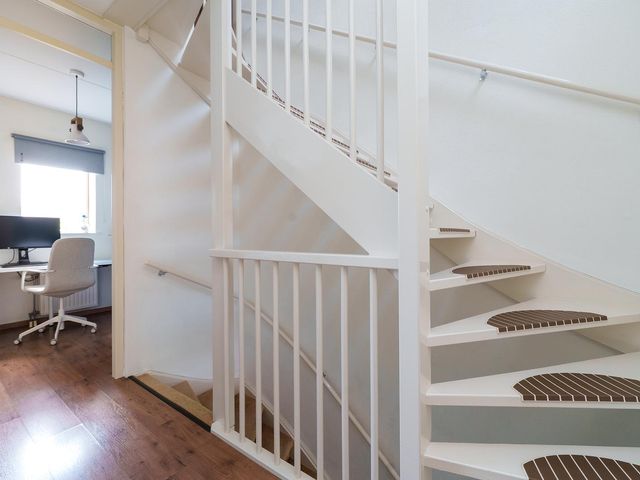 Zalm 7, Hendrik-Ido-Ambacht