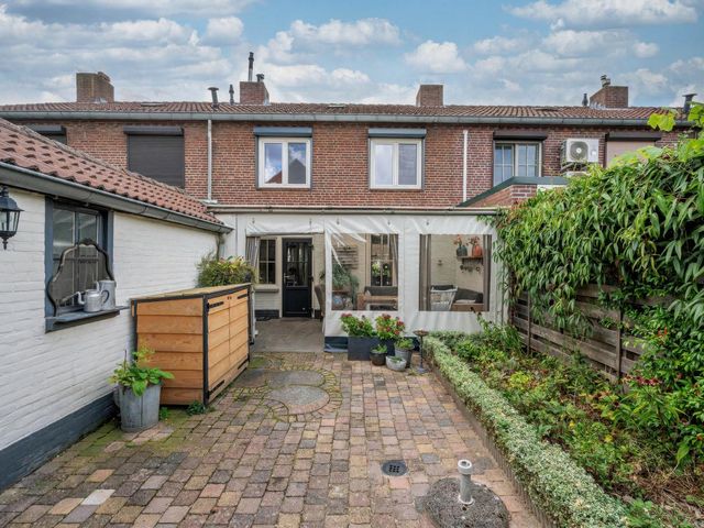 Reigerstraat 11, Tegelen