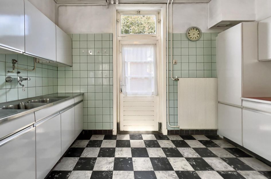 Van Hovestraat 13