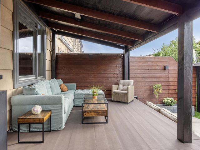 Lijsterbeslaan 18, Schiedam