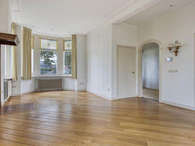 Burg de Zeeuwstraat 58, Numansdorp