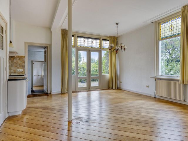 Burg de Zeeuwstraat 58, Numansdorp