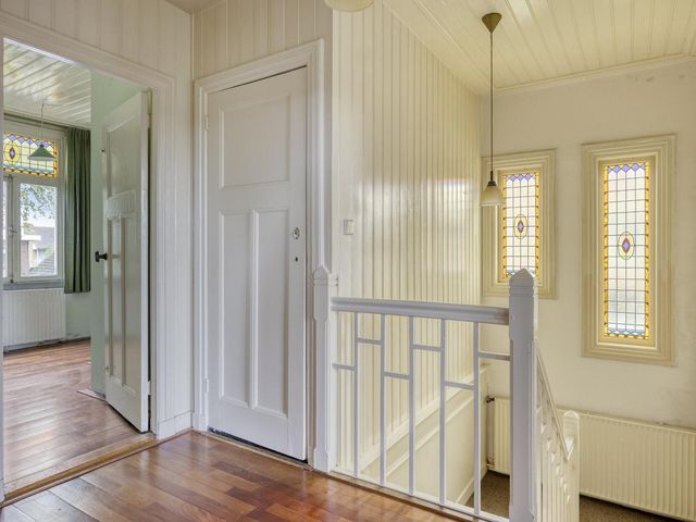 Burg de Zeeuwstraat 58, Numansdorp