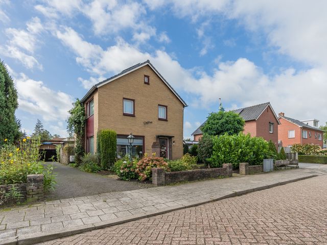 Heemsteres 73, Den Ham