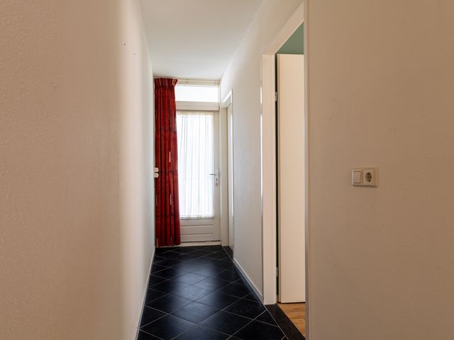 Van Der Loostraat 35, Veen