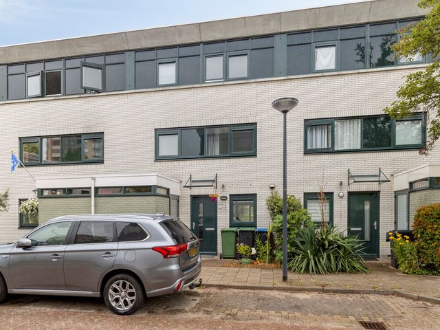 Harmen Doumastraat 12, Leiden