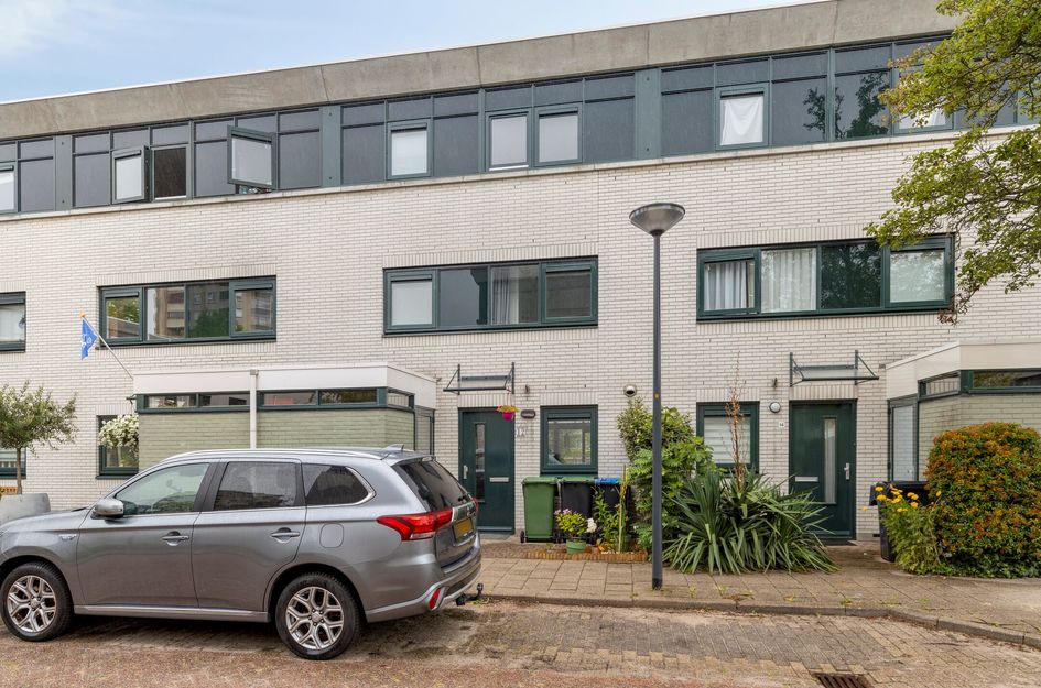 Harmen Doumastraat 12