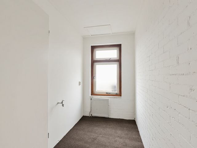 Willemsstraat 4 1eV, Elst