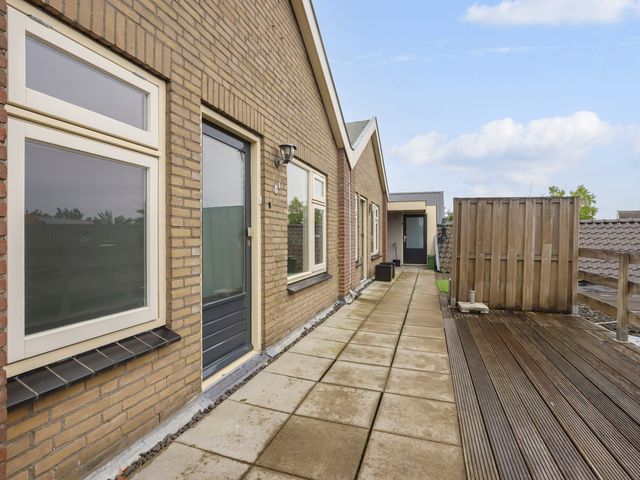 Willemsstraat 4 1eV, Elst