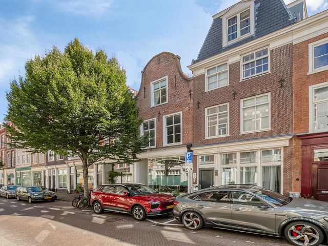 Herderinnestraat 14A, Den Haag