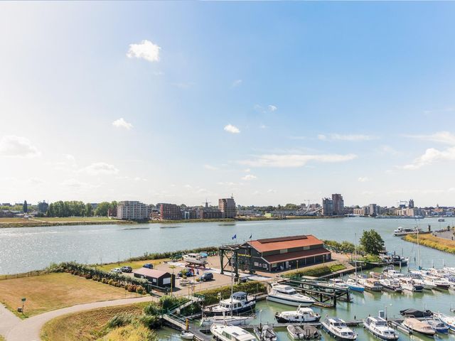 Pontonniersweg 74, Papendrecht