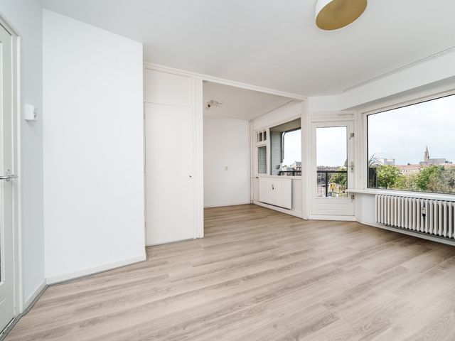Suze Groeneweglaan 135, Rotterdam