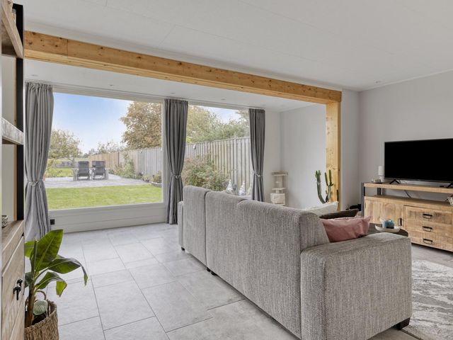 Weeldeweg 23, Burgh-Haamstede