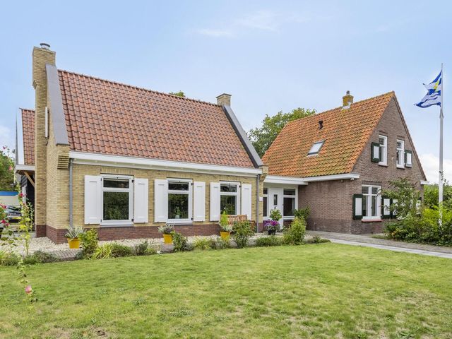 Hogezoom 160, Renesse