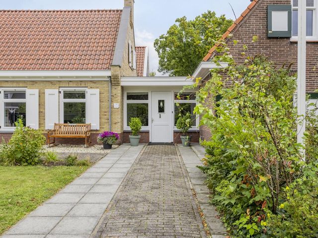 Hogezoom 160, Renesse