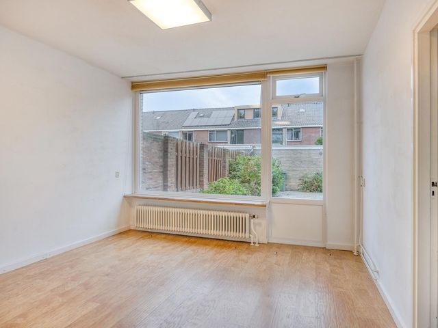 Zandhovenstraat 2, Breda